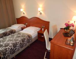 Отель КРАКУС Краков размещение ресторан отдых аквапарк в Кракове